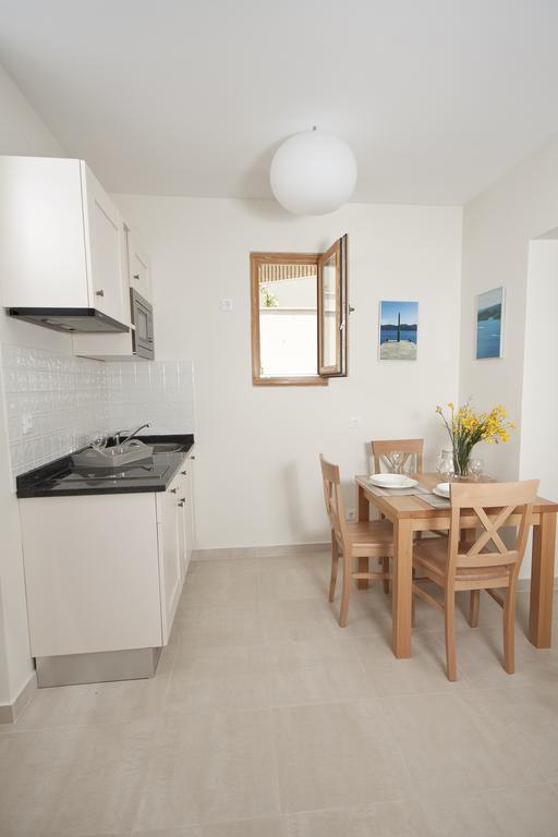 Eol Apartments Viganj Bagian luar foto
