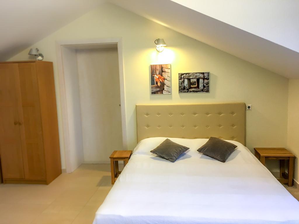 Eol Apartments Viganj Bagian luar foto